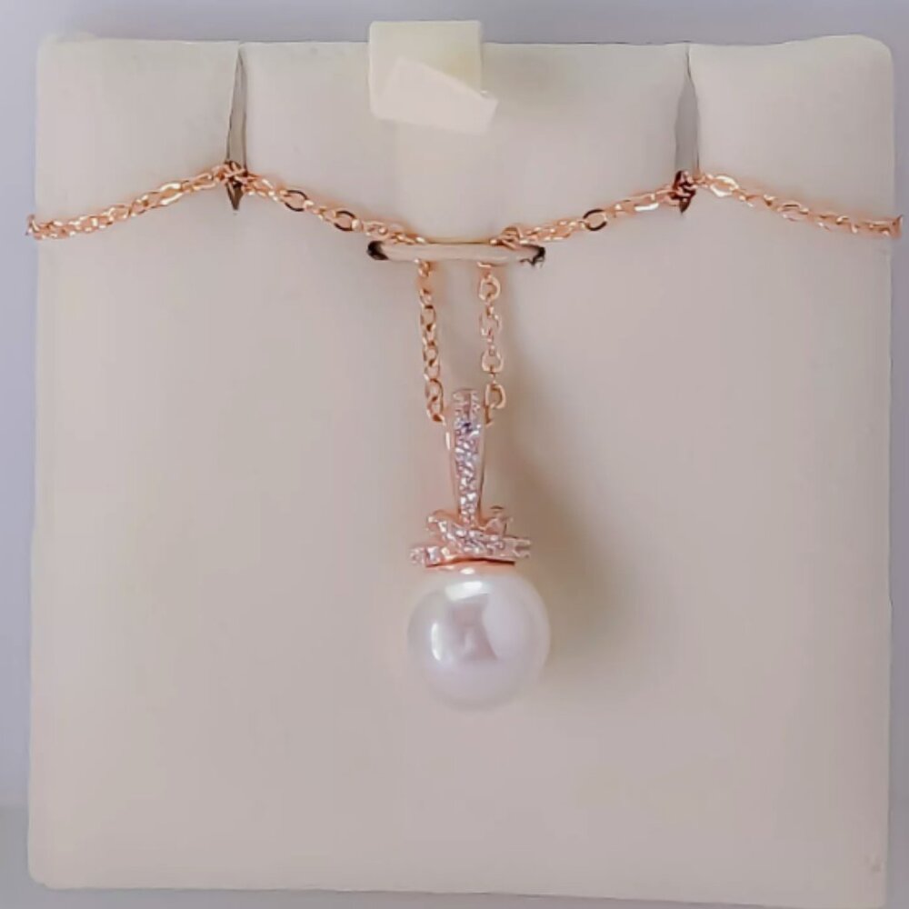 New 100% SWAROVSKI Rose Gold Crystal Pearl Pendant Originally Necklace 5669523